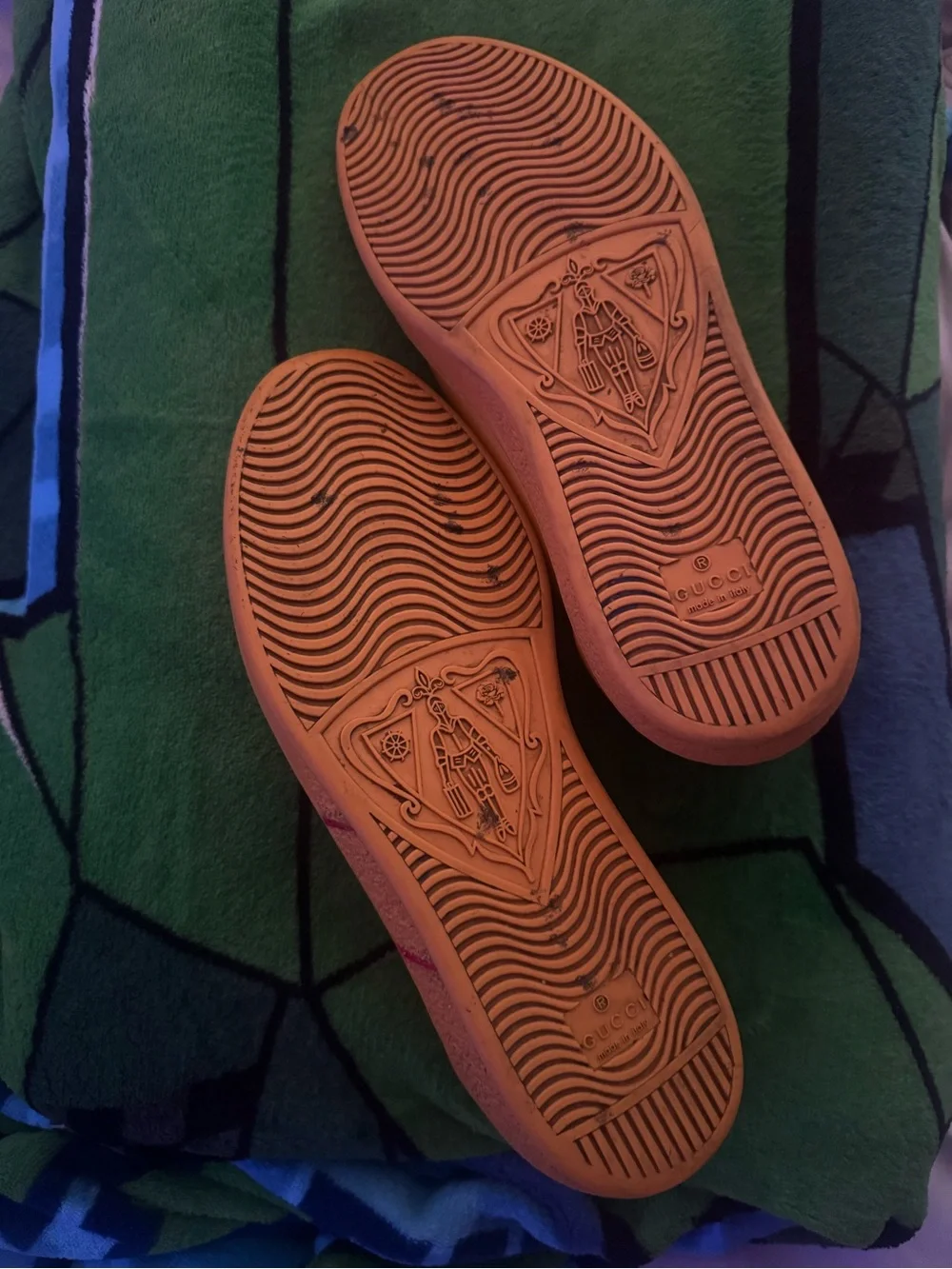 Gucci ACE Yellow Men's/Ladies sneakers. Fits like Men's US 7 1/2, Ladies 9 1/2